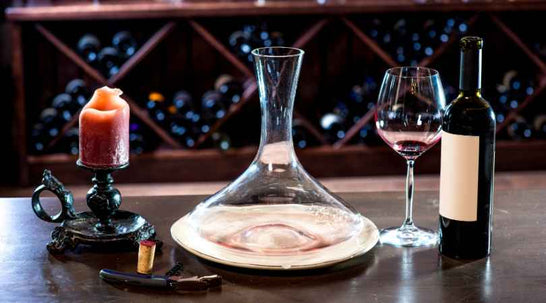 Guide to Wine Decanting
